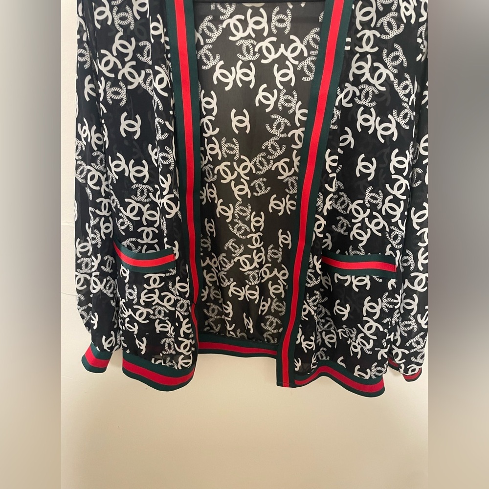 ✨CC Chanel Sheer Cardigan Size M - Picture 2 of 8